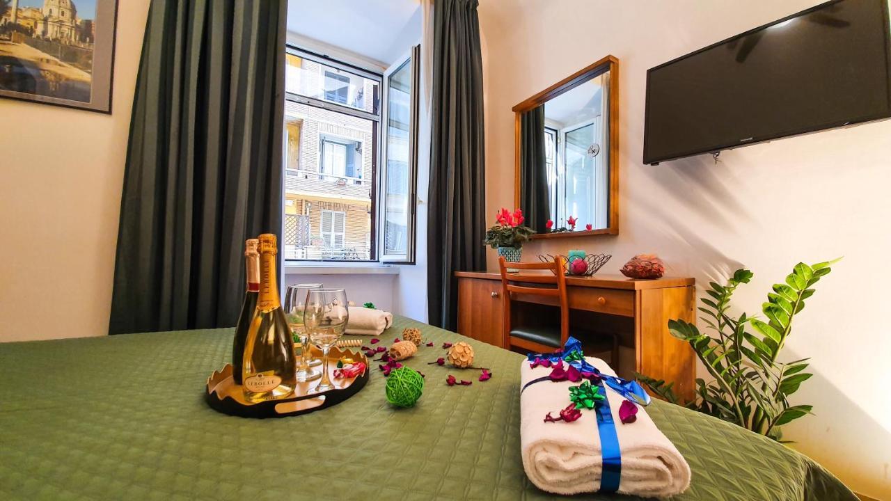 Pensión A Casa Simpatia - A Richiesta Parcheggio Gratuito ! 2*